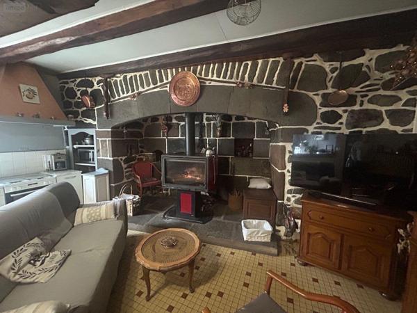 Maison à vendre à Anglards-de-Salers dans le Cantal (15380), ref : 15060/1240