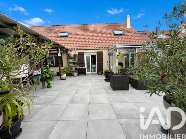 Maison à vendre 8 pièces 127 m² Jouy-le-Moutier