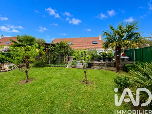 Maison à vendre 8 pièces 127 m² Jouy-le-Moutier