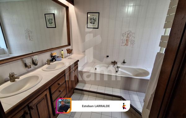 Propriete de 328 m²