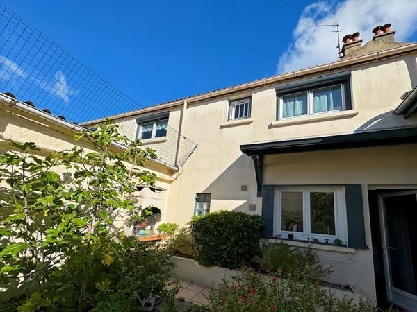 Montreau - Pavillon atypique