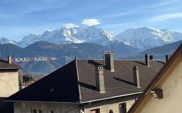 Appartement à louer    3 pièces • 64,65 m2 Sallanches