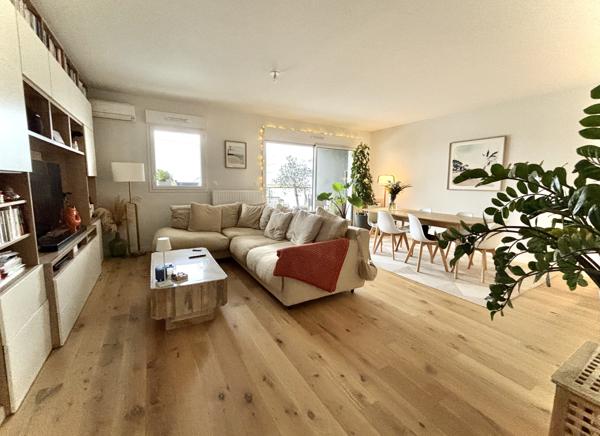 Appartement 3 pièces - 65 m² Exclusivité efficity