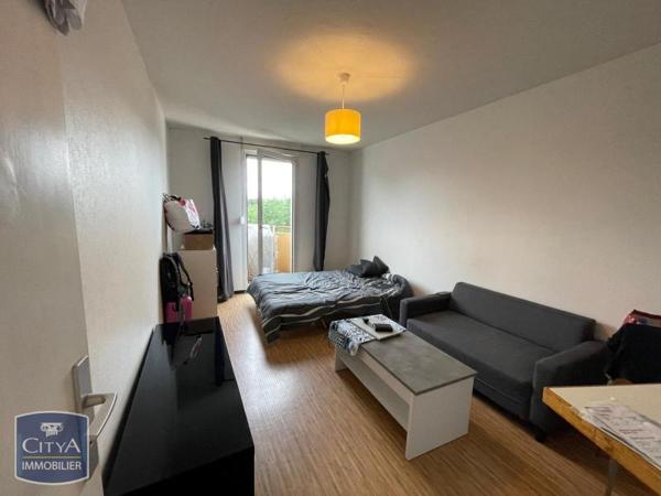 Location appartement Lons (64140) 1 pièce 21.85m²