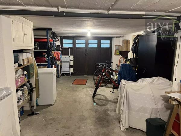 Maison
         7 pièces
        - 177 m² 490 000 € *