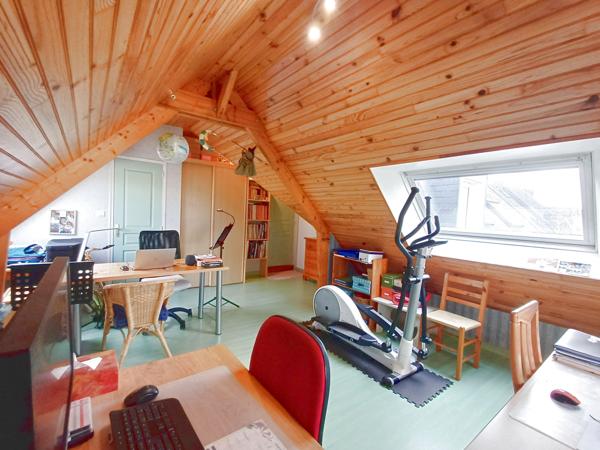 Maison 7 pièces - 153 m²