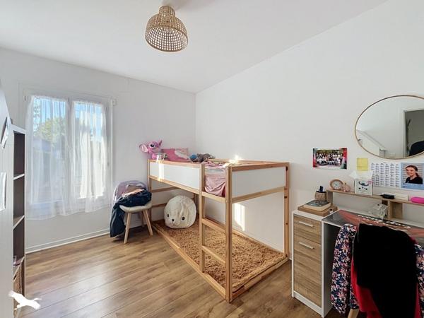 Maison à vendre 296 520 € Mérignac 4 p 69 m² DPE D