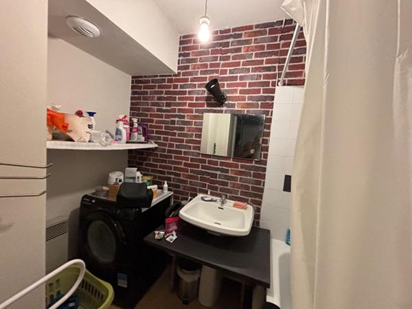 A LOUER : T1 à LILLE • Rue du Faubourg Notre-Dame - REPUBLIQUE • 695 € CC • Réf. 66152929461