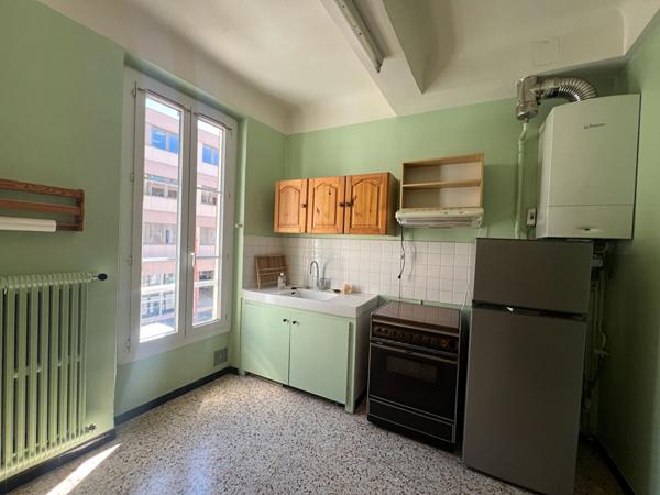 Appartement  studio bis Digne Les Bains 1 pièce(s) 50.6 m2