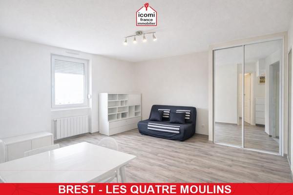 A VENDRE - APPARTEMENT STUDIO DE 25 M² AVEC VUE MER DERNIER ETAGE EN DALLE BETON - EXCELLENT DPE : B - GES : C - COUP DE COEUR - RARE