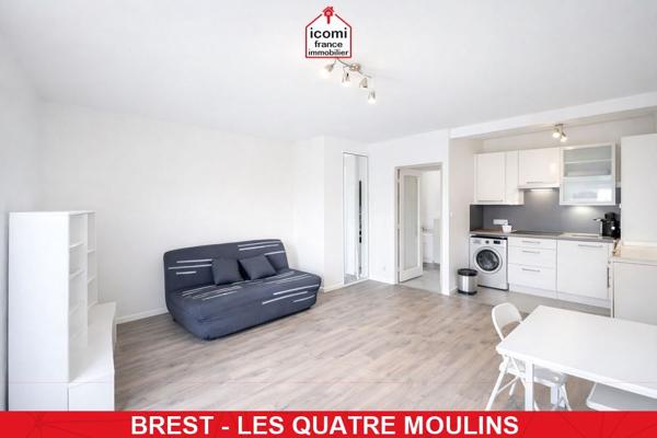 A VENDRE - APPARTEMENT STUDIO DE 25 M² AVEC VUE MER DERNIER ETAGE EN DALLE BETON - EXCELLENT DPE : B - GES : C - COUP DE COEUR - RARE