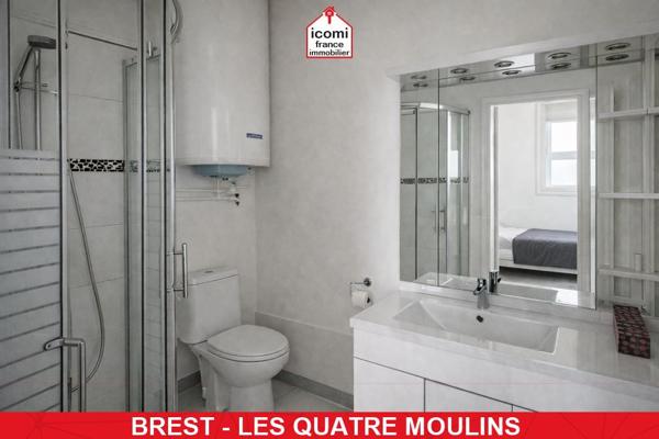 A VENDRE - APPARTEMENT STUDIO DE 25 M² AVEC VUE MER DERNIER ETAGE EN DALLE BETON - EXCELLENT DPE : B - GES : C - COUP DE COEUR - RARE
