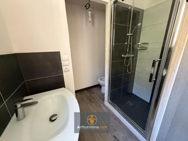 Vente                                                      Maison
                        
                     3 pièces                      61 m2                     à Courçon