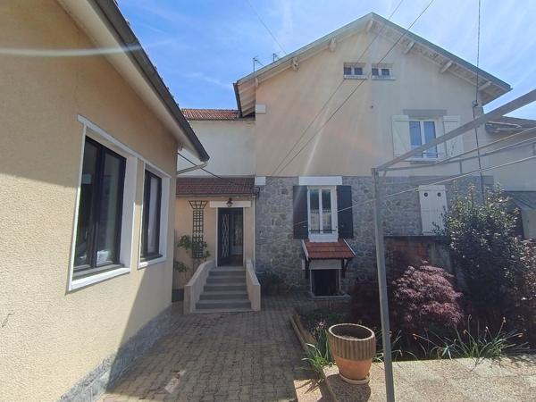 87000 LIMOGES - Maison de 64 m² + atelier de 40 m², à vendre
