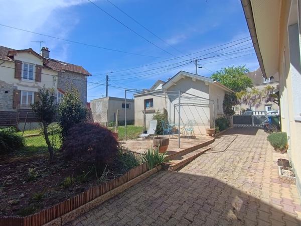 87000 LIMOGES - Maison de 64 m² + atelier de 40 m², à vendre