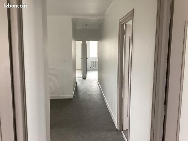 Belle maison familiale de183m² en granit