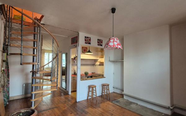 Appartement à vendre    3 pièces • 64,24 m2 Saint-Étienne