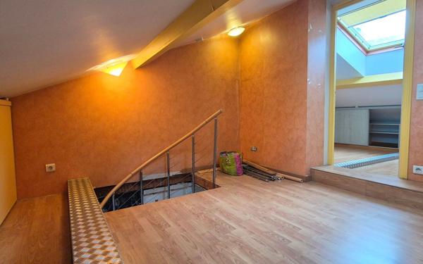 Appartement à vendre    3 pièces • 64,24 m2 Saint-Étienne