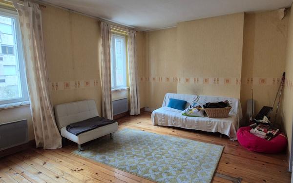 Appartement à vendre    3 pièces • 64,24 m2 Saint-Étienne