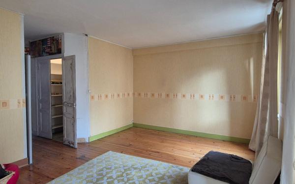 Appartement à vendre    3 pièces • 64,24 m2 Saint-Étienne