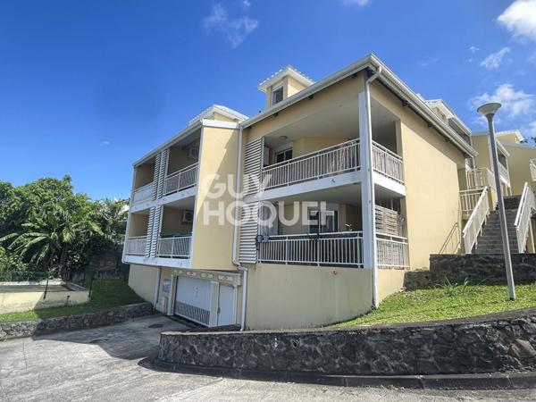 Bellepierre -Studio 31 m² avec varangue, vue mer et piscine