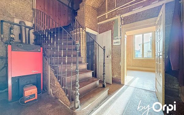 Maison à vendre    4 pièces •  Saint-Éloy-les-Mines