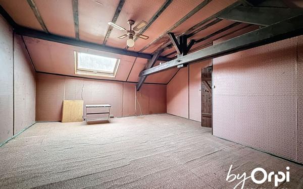 Maison à vendre    4 pièces •  Saint-Éloy-les-Mines