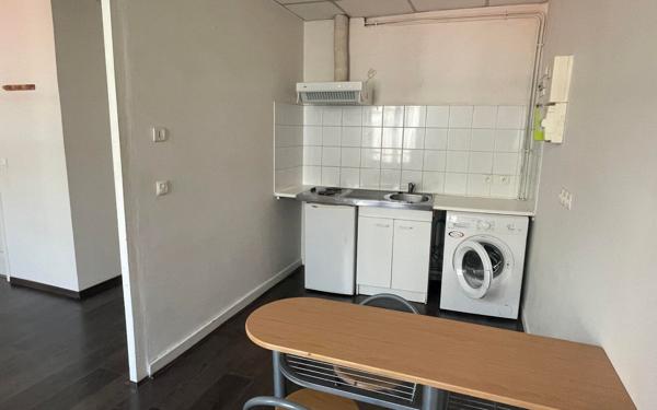 Appartement à louer    1 pièce •  Mont-de-Marsan