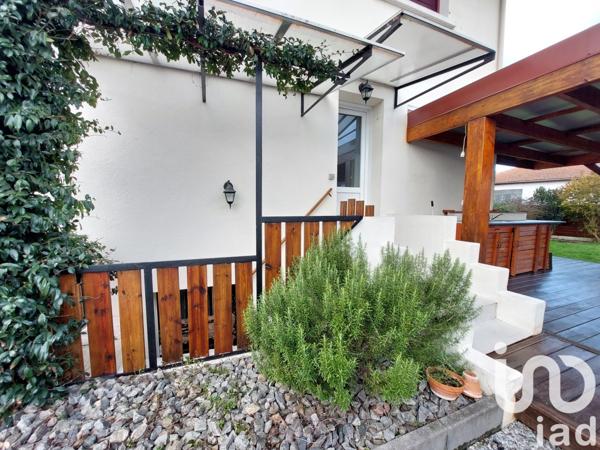 Maison 3 pièces de 64 m² à Aureilhan (65800)