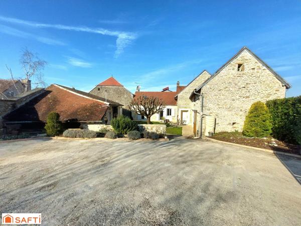 Maison familiale en pierre entièrement rénovée