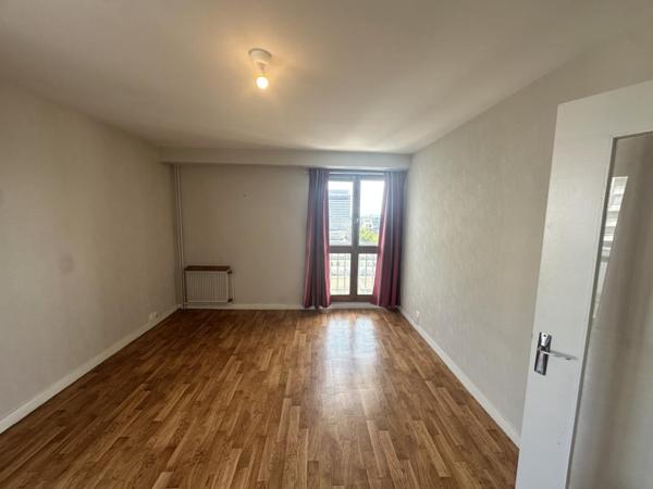 Appartement T2 à louer - 54 m² (réf : 518900)