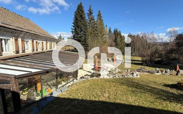 Maison à vendre    8 pièces •  Rieutort-de-Randon