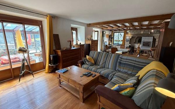 Maison à vendre    8 pièces •  Rieutort-de-Randon