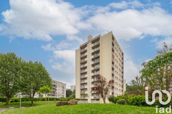 Appartement à vendre 3 pièces 77 m² Tassin-la-Demi-Lune