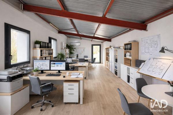 Location bureaux 55 m² Oraison