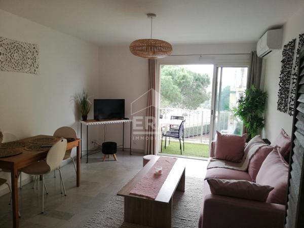 Appartement Fréjus Plage T3 transformé en T2 :  54.51 m2