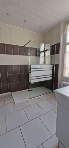 Maison de ville à vendre à Thouars dans les Deux-Sèvres (79100), ref : 79079-54