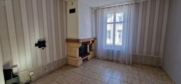 Maison de ville à vendre à Thouars dans les Deux-Sèvres (79100), ref : 79079-54