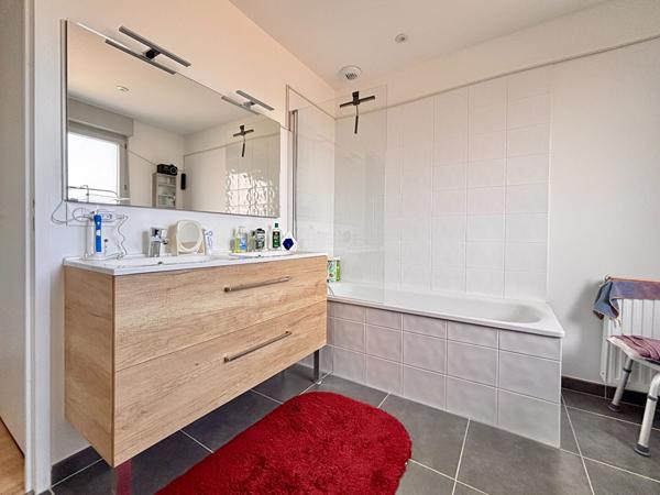 EXCLUSIVITE - COURSEULLES SUR MER - Maison récente