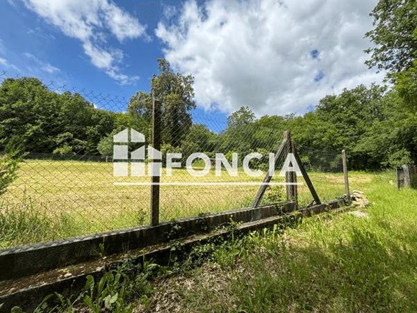 À vendre Terrain 3290 m² - Louzac-saint-andré 16100