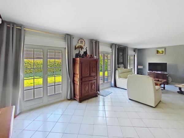 Thionville, maison individuelle 150 m2 , terrain 640 m2, dans impasse, quartier résidentiel