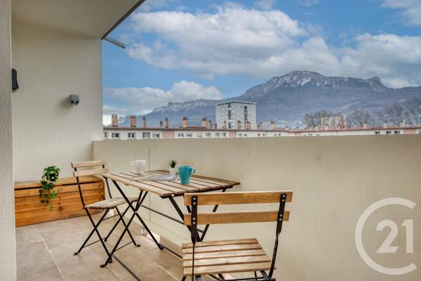 Appartement T3 à vendre  3 pièces - 64 m2 GRENOBLE - 38