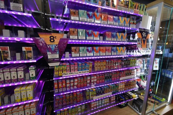 Fonds de commerce à vendre STRASBOURG (67) : TABAC - FDJ - PMU - BOISSONS - CONFISERIE - CLEFS - CBD - E CIGARETTES - 115 m2 - PARKING GRATUIT