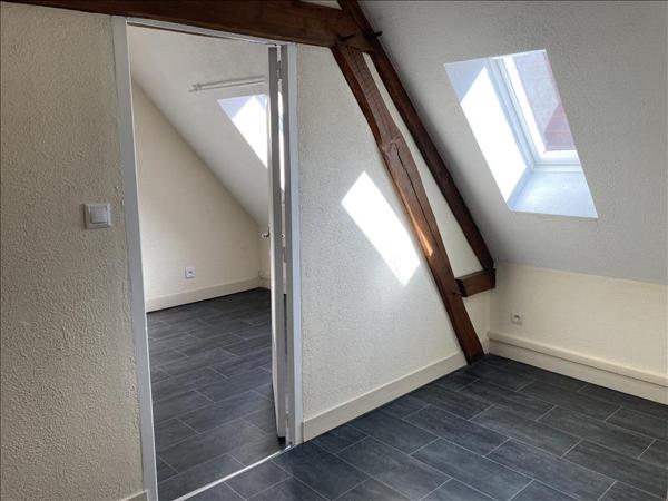 Appartement à louer |                                        ROMORANTIN LANTHENAY |                                        3 pièces  | 70 m²