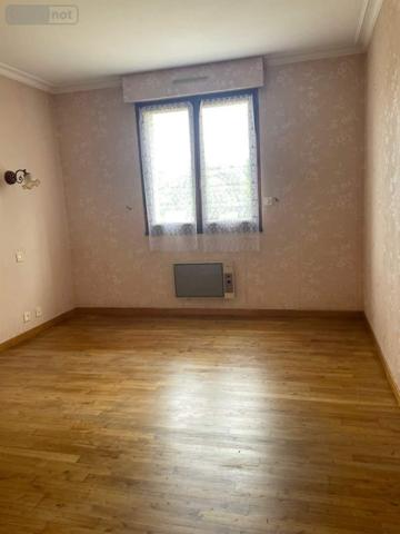 Maison à vendre à Mayenne en Mayenne (53100), ref : 046/812