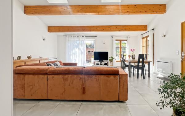 Appartement à vendre    4 pièces • 137,30 m2 Fréjus