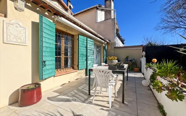 Appartement à vendre    4 pièces • 137,30 m2 Fréjus