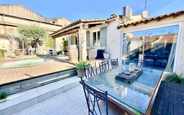 Maison à vendre    3 pièces •  Vauvert