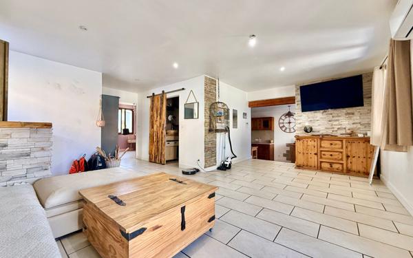 Maison à vendre    3 pièces •  Vauvert