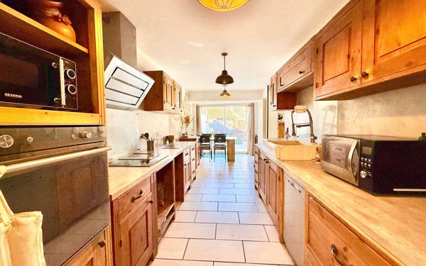 Maison à vendre    3 pièces •  Vauvert